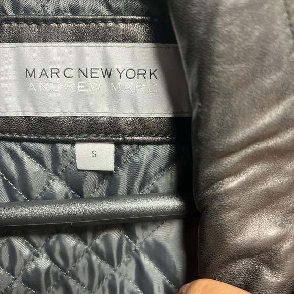 Men's Black Leather Jacket - Picture 4 of 7